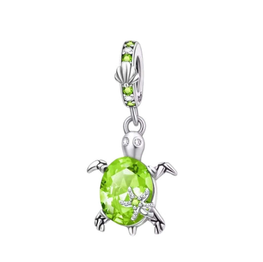 925 Birthstone Sea Turtle Charm August (Peridot/Light Green)