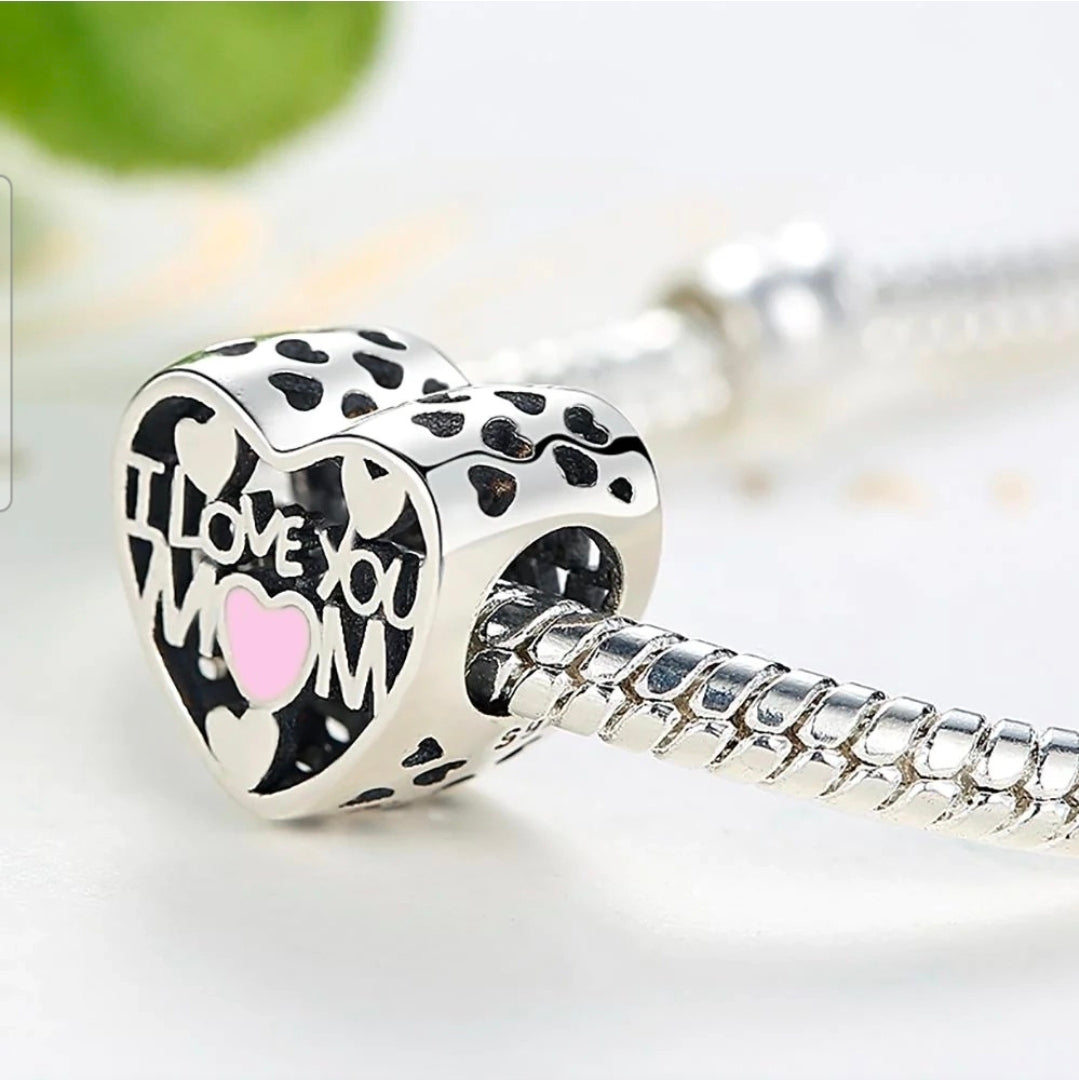 Mum Infinity Heart Charm Bead. Mother's Day